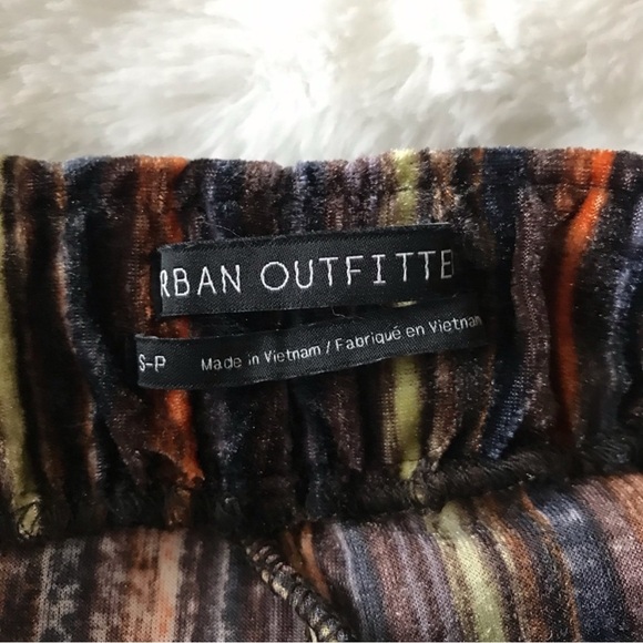 Urban Outfitters Crushed Velvet Flare Pants - Picture 2 of 12